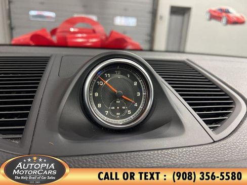 Used 2018 Porsche Macan S image 40