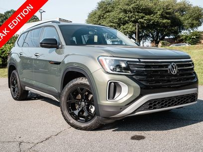 Used 2025 Volkswagen Atlas Peak Edition SE
