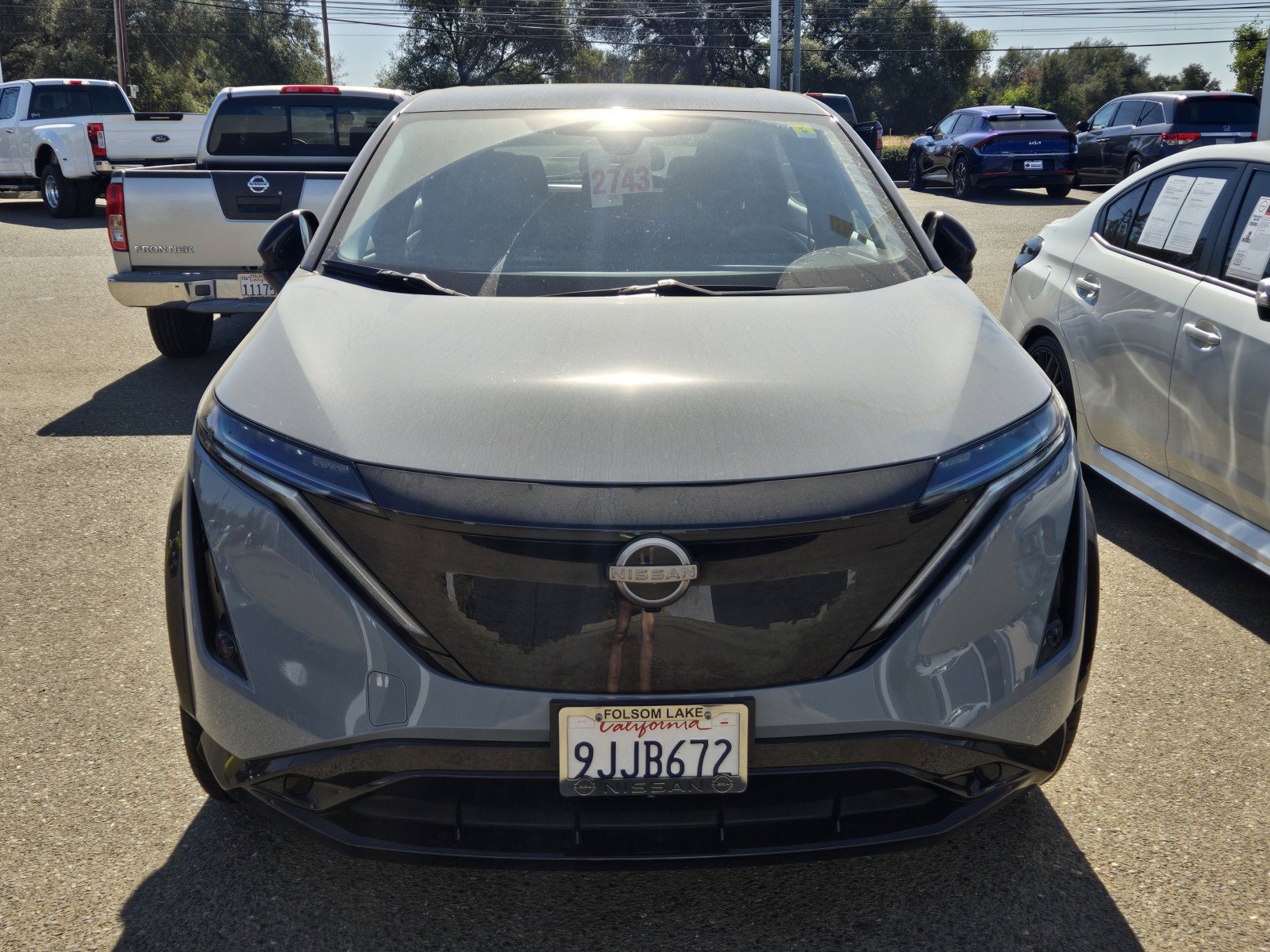 Used 2023 Nissan Ariya FWD image 2
