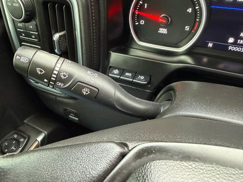 Used 2021 Chevrolet Silverado 2500 High Country image 26