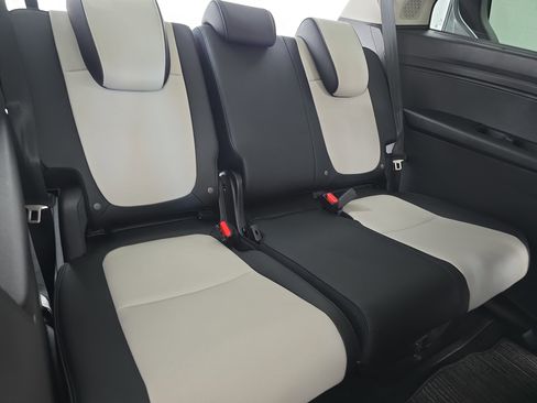 New 2026 Honda Odyssey Elite image 12