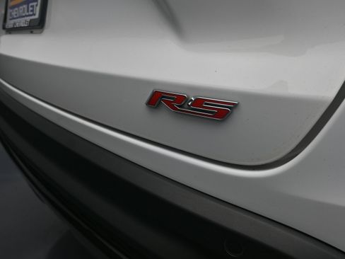 Certified 2024 Chevrolet Trax RS w/ Driver Confidence Package FWD image 32