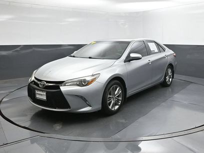 Used 2017 Toyota Camry SE