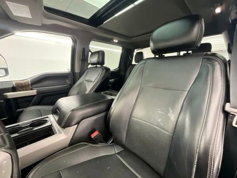 Used 2017 Ford F450 Lariat w/ Lariat Ultimate Package AWD/4WD image 6