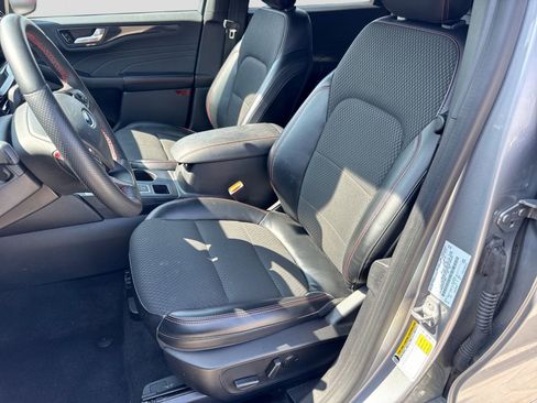 Used 2023 Ford Escape ST-Line Select w/ Tech Pack #2 AWD/4WD image 20