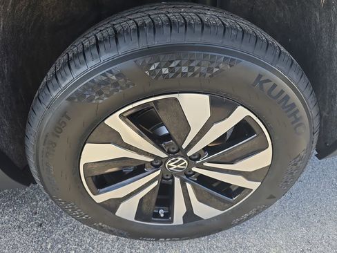 New 2026 Volkswagen Atlas SE AWD/4WD image 29