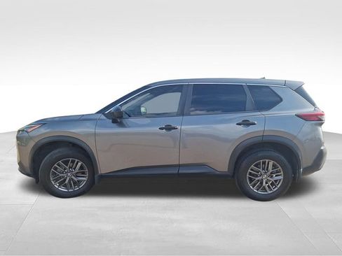 Used 2021 Nissan Rogue S FWD image 4