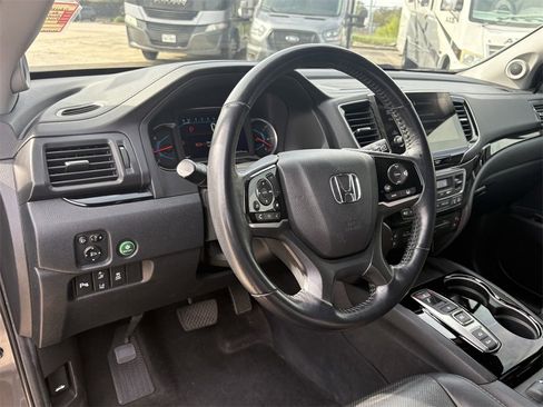 Used 2020 Honda Pilot Elite image 14