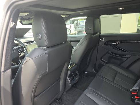 Certified 2025 Land Rover Range Rover Evoque S image 18