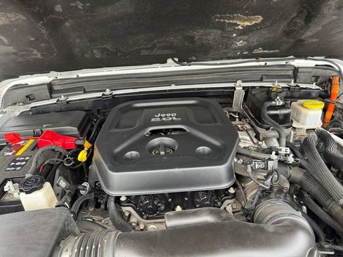 Used 2022 Jeep Wrangler Unlimited Rubicon 4xe w/ Cold Weather Group image 24