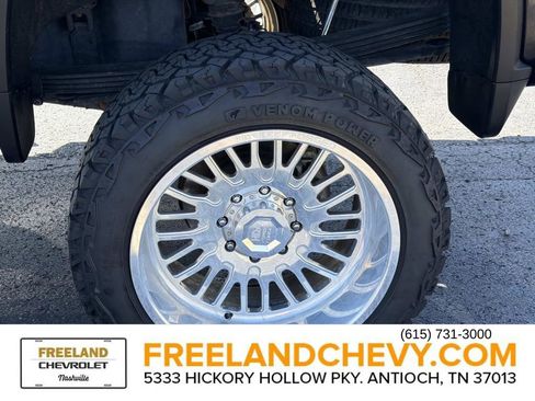 Used 2021 Chevrolet Silverado 2500 LTZ w/ LTZ Plus Package image 12