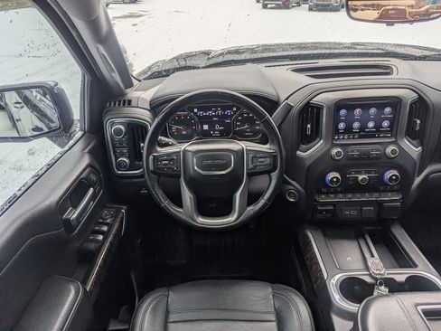 Used 2019 GMC Sierra 1500 Denali w/ Technology Package image 3