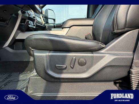 Used 2020 Ford F250 Lariat AWD/4WD image 14
