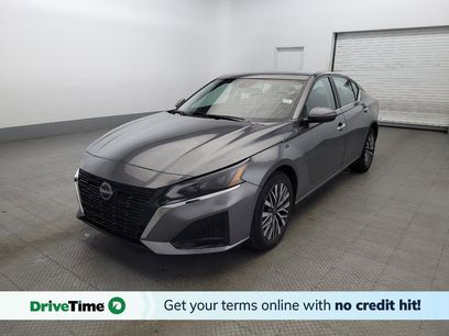 Used 2023 Nissan Altima 2.5 SV