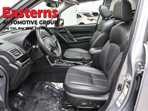 Used 2017 Subaru Forester 2.5i Touring w/ Popular Package #2 AWD/4WD image 14