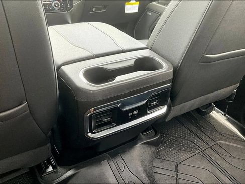 Used 2025 Chevrolet Silverado 1500 LTZ AWD/4WD image 12