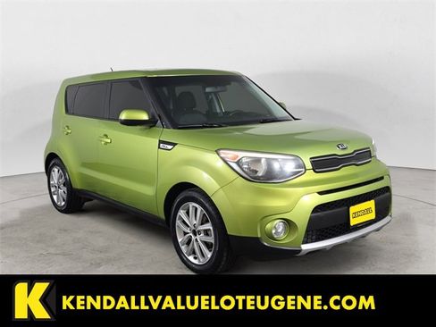 Used 2018 Kia Soul + image 7