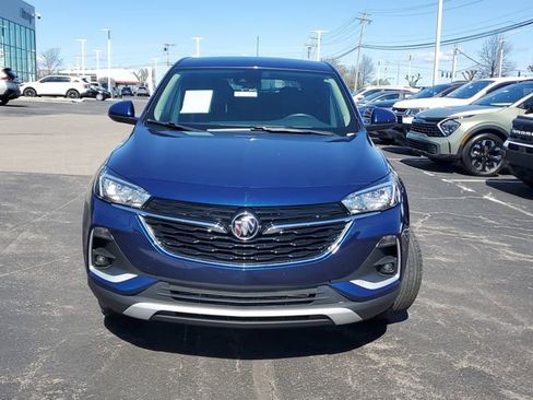 Used 2022 Buick Encore GX Preferred w/ Cold Weather Comfort Package FWD image 2