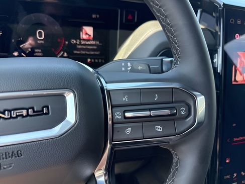 New 2026 GMC Yukon XL Denali AWD/4WD image 18