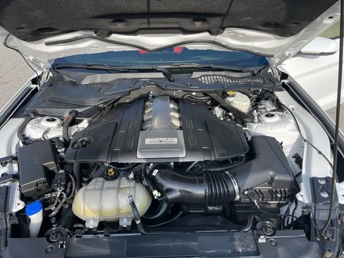 Used 2020 Ford Mustang GT Premium w/ Equipment Group 401A RWD image 45