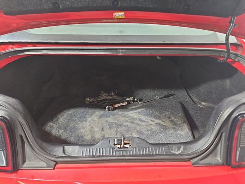 Used 2014 Ford Mustang Premium image 21