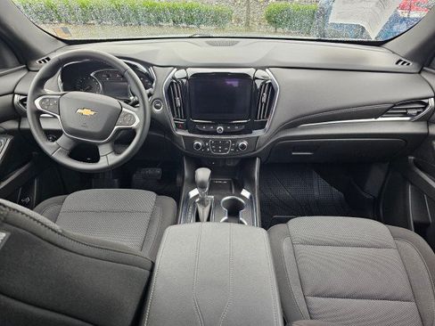 Used 2023 Chevrolet Traverse LT FWD image 27