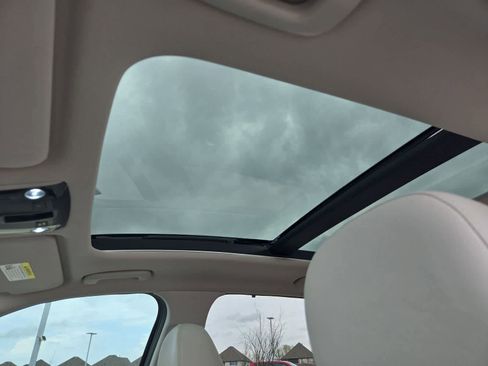 Certified 2023 Kia Sorento SX image 17