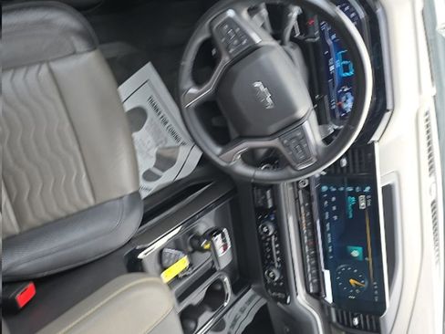 Used 2023 Chevrolet Silverado 1500 ZR2 w/ Technology Package image 9