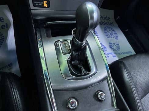 Used 2010 INFINITI G37 Journey w/ Premium Pkg RWD image 25