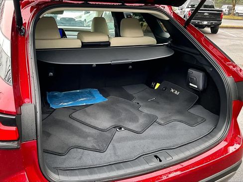 Used 2024 Lexus RX 350 FWD image 31