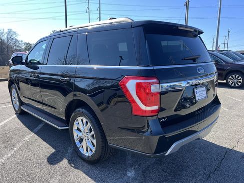 Used 2020 Ford Expedition XLT w/ Equipment Group 202A image 5