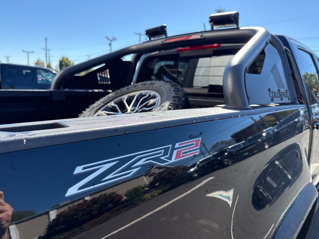 Used 2018 Chevrolet Colorado ZR2 AWD/4WD image 10