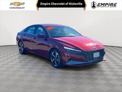 Used 2023 Hyundai Elantra Limited