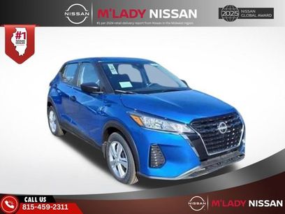 New 2025 Nissan Kicks Play S