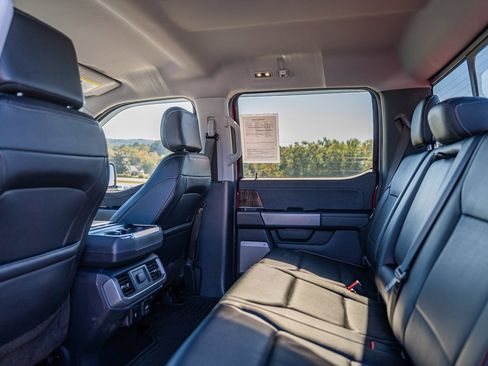 Certified 2022 Ford F150 Lariat image 19