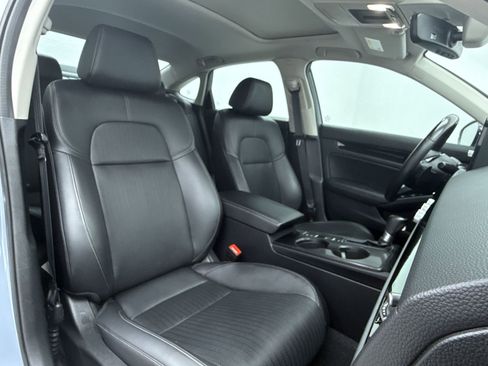 Used 2022 Honda Civic Touring image 13