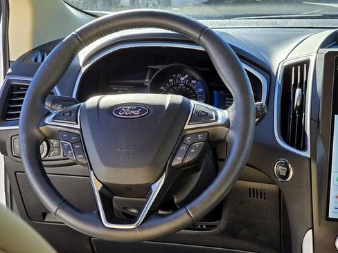 Used 2021 Ford Edge SEL w/ Convenience Package image 25