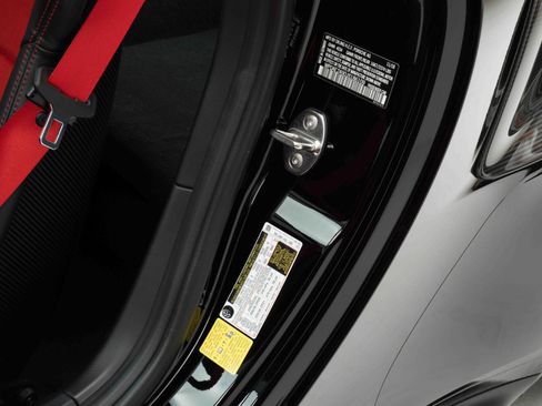 Used 2018 Porsche 911 GT2 RS image 67