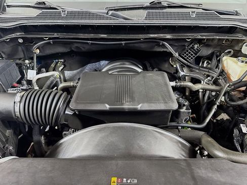 Used 2022 Chevrolet Silverado 2500 LT w/ Convenience Package image 34