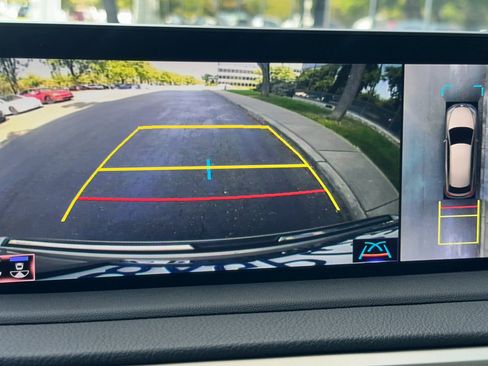 Used 2021 Lexus RX 450h AWD w/ Luxury Package image 25