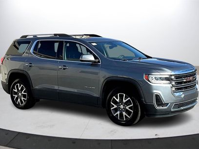 Used 2022 GMC Acadia SLE w/ Driver Convenience Package