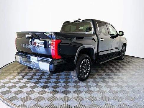 Used 2025 Toyota Tundra Limited AWD/4WD image 8