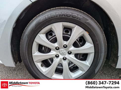 Certified 2024 Toyota Corolla LE image 9