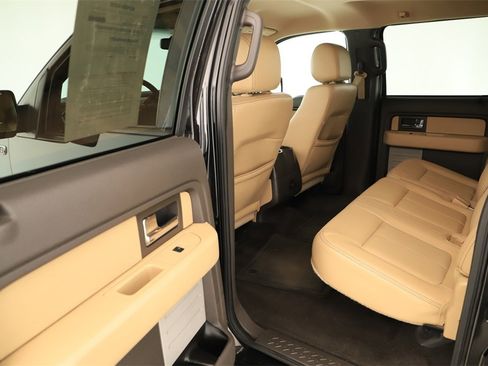 Used 2014 Ford F150 XLT w/ Equipment Group 302A Luxury image 26