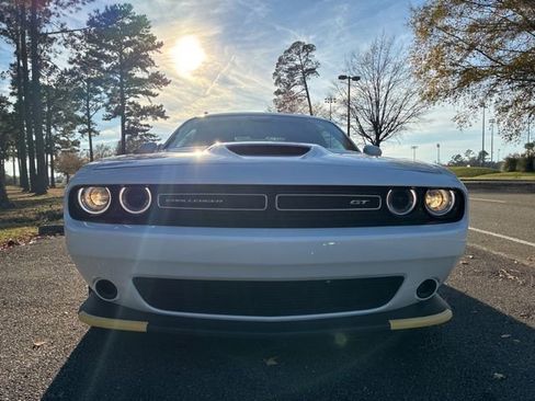 Used 2023 Dodge Challenger GT image 8