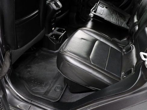 Used 2021 Jeep Gladiator Overland w/ Popular Equipment Package image 29