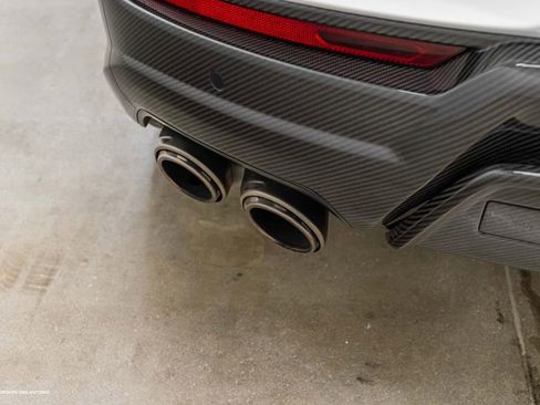 Used 2023 Lamborghini Urus Performante AWD/4WD image 20