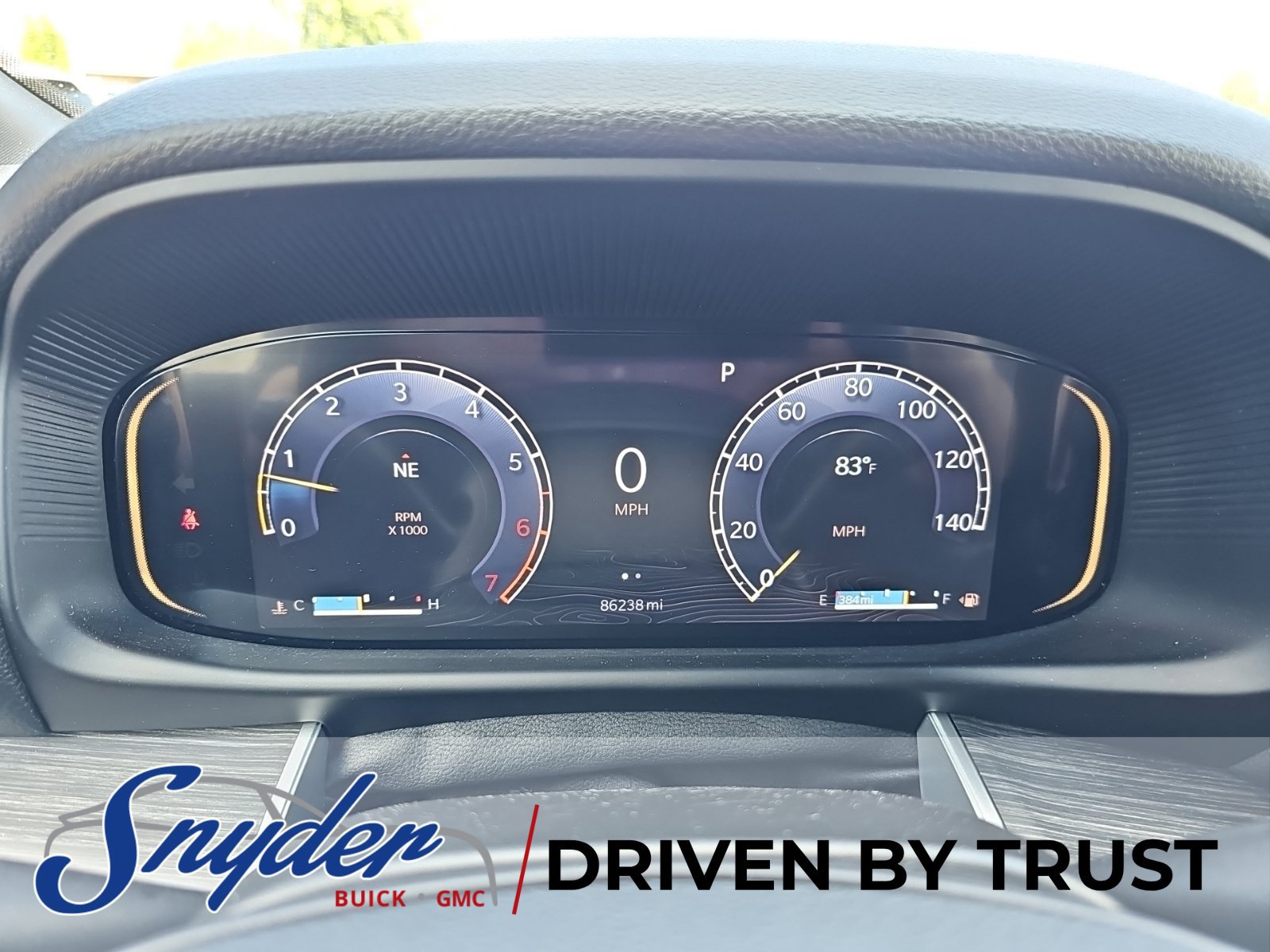 Used 2024 Jeep Wagoneer L Series II w/ Flexible Seating Group AWD/4WD image 13