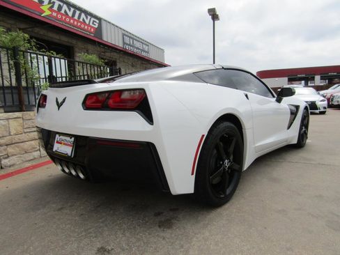 Used 2015 Chevrolet Corvette Stingray Coupe w/ 2LT Preferred Equipment Group RWD image 5