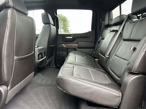 Used 2019 Chevrolet Silverado 1500 High Country image 23